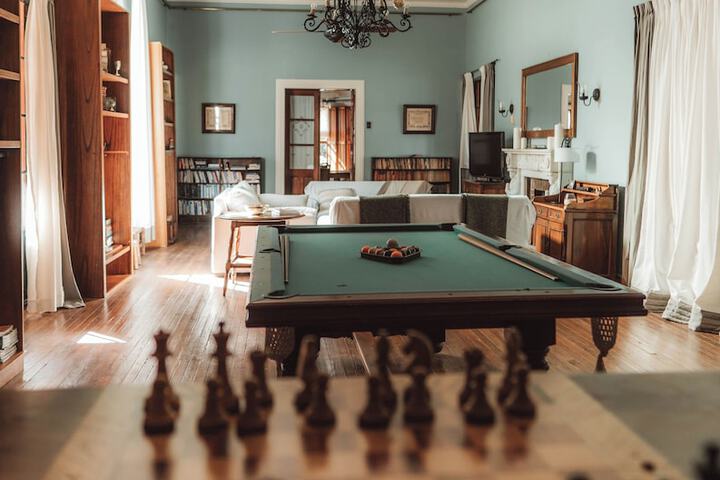 Room 15 of 64