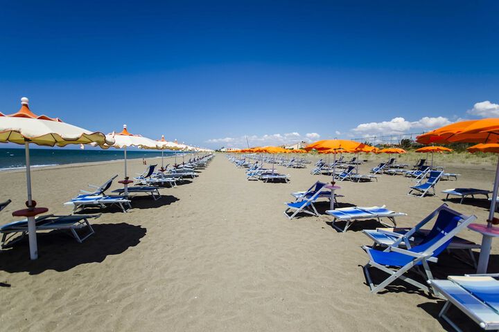 Beach 56 of 87