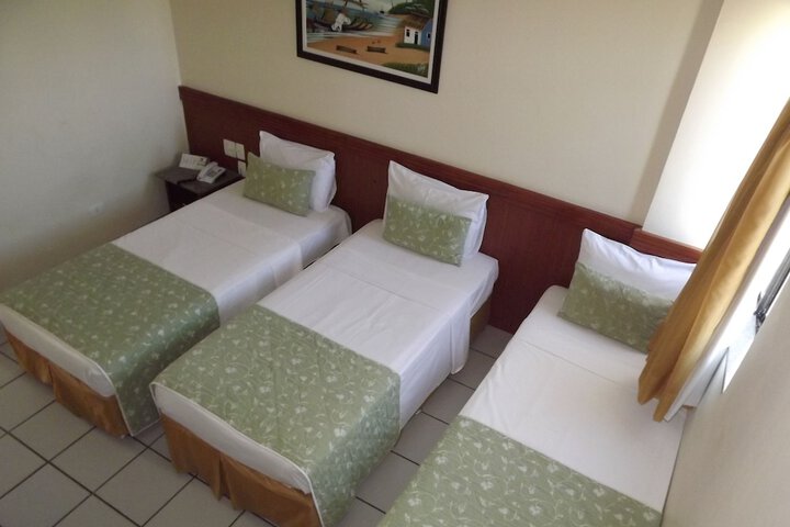 Room 13 of 42