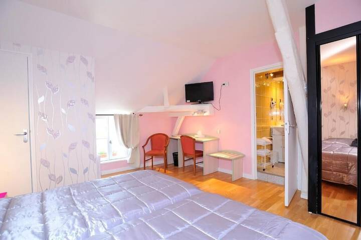 Room 28 of 55