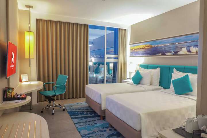 Room 4 of 53