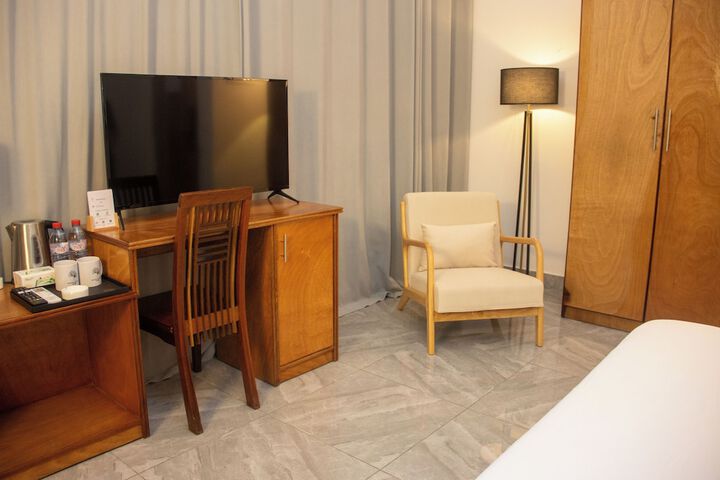 Room 21 of 56