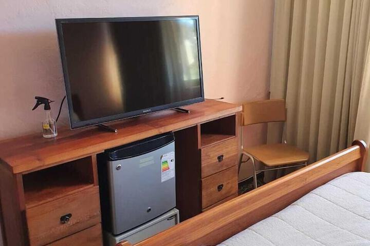 Room 6 of 30