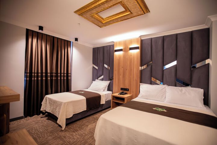 Room 10 of 78