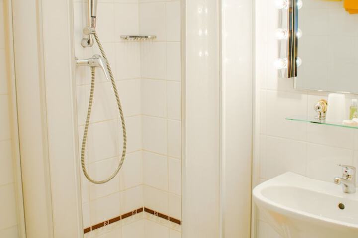 Bath Photo