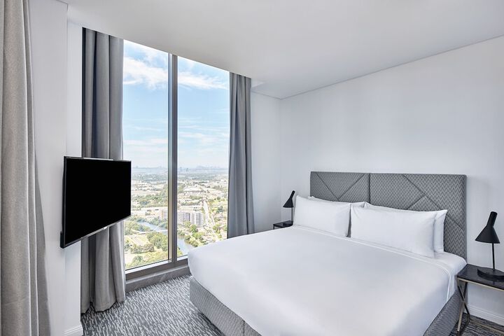 Room 25 of 110