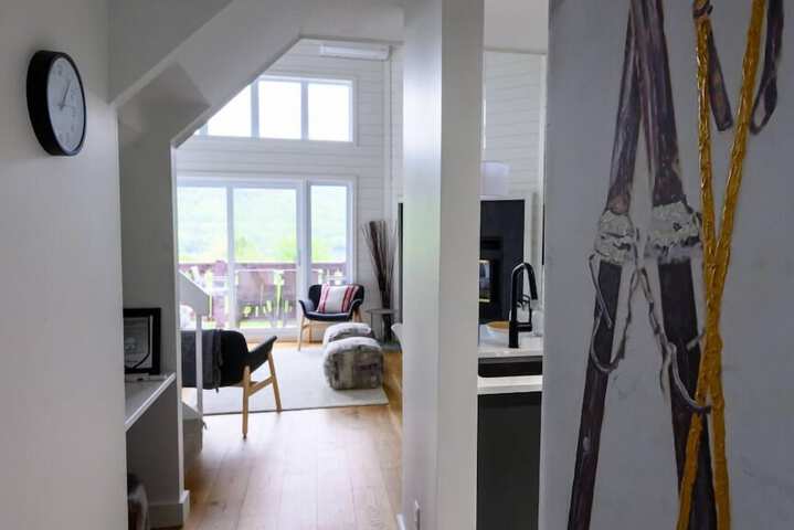 Room 12 of 60
