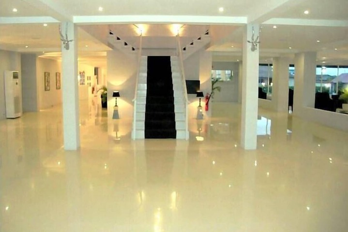 Hotel Interior 3 of 29