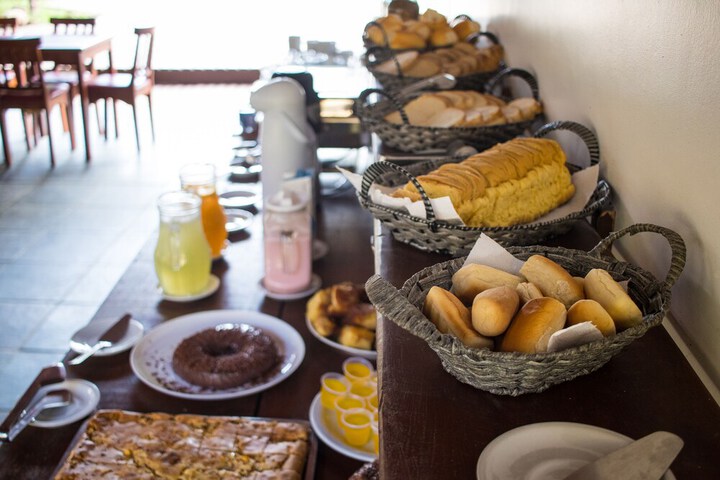 Breakfast/Coffee Service 86 of 99