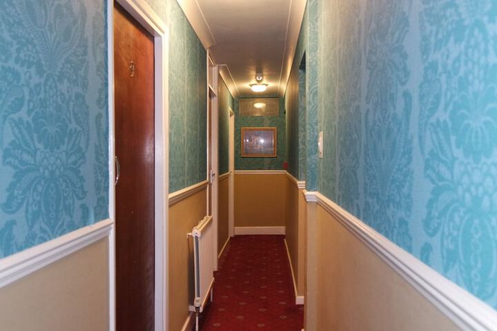 Ballroom/Hall 146 of 160