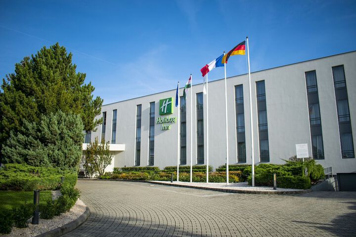 Hotel 94 of 94