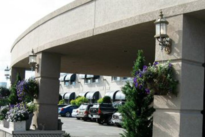 Hotel Front