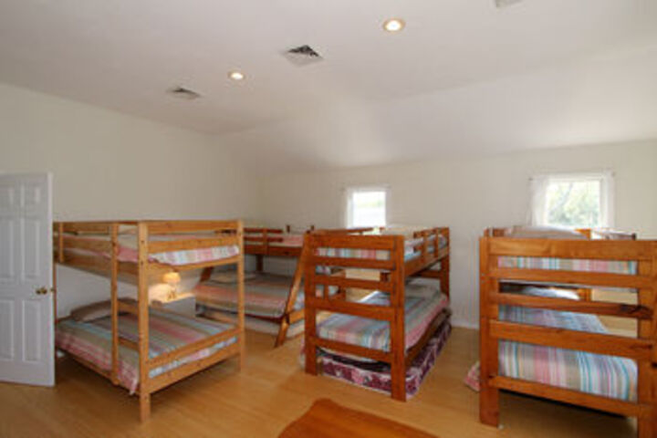 Room 15 of 24