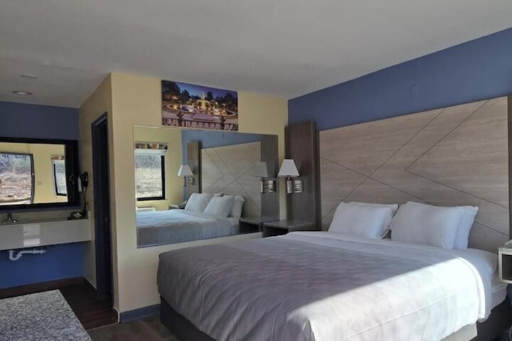 Room 15 of 57