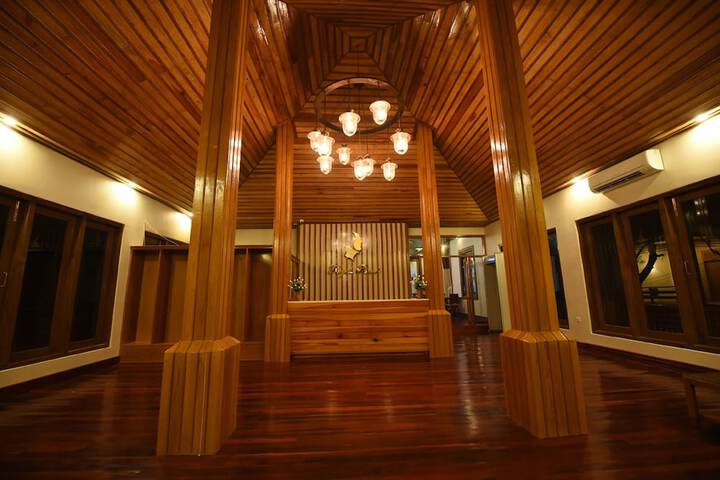 Hotel Interior 4 of 55