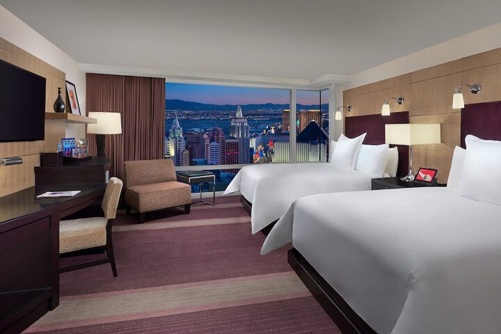 Room 28 of 110