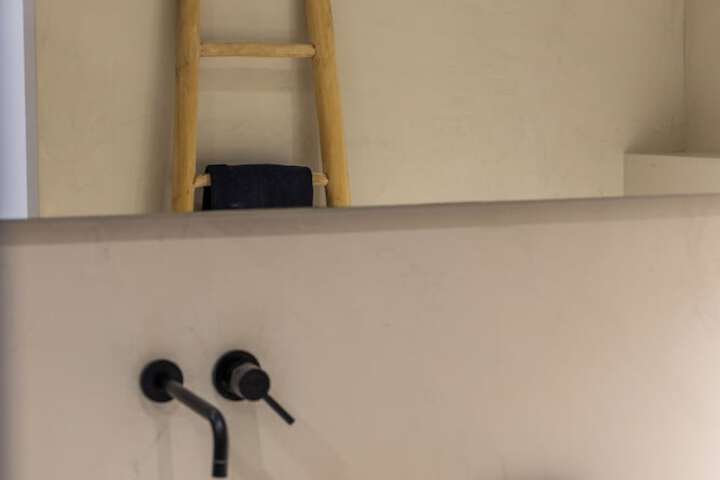 Room 116 of 138