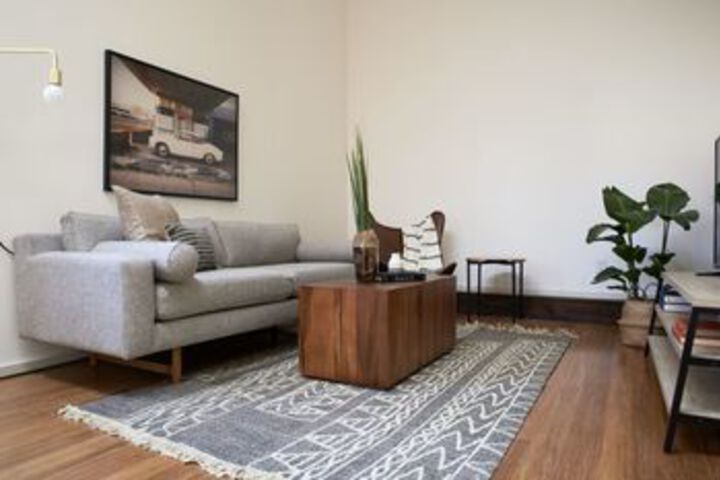 Sleek 2BR in Marigny by Sonder