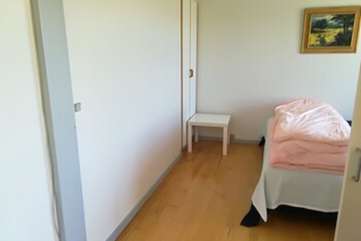 Room 47 of 62