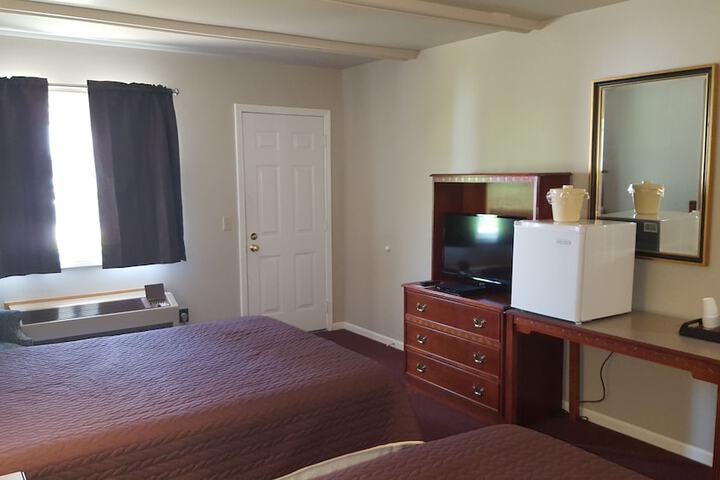 Room 14 of 52