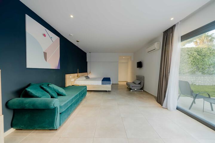 Room 26 of 70