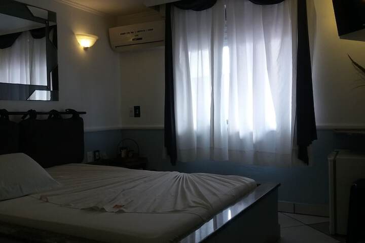 Room 27 of 112