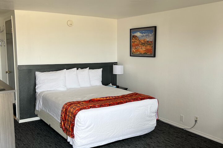 Room 15 of 81