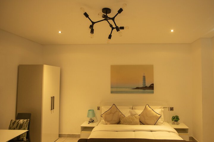 Room 60 of 136