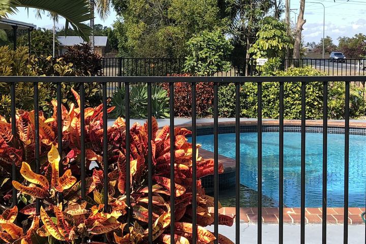 Pool 57 of 74