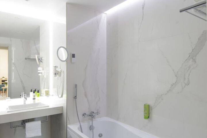 Bathroom Interior Photo
