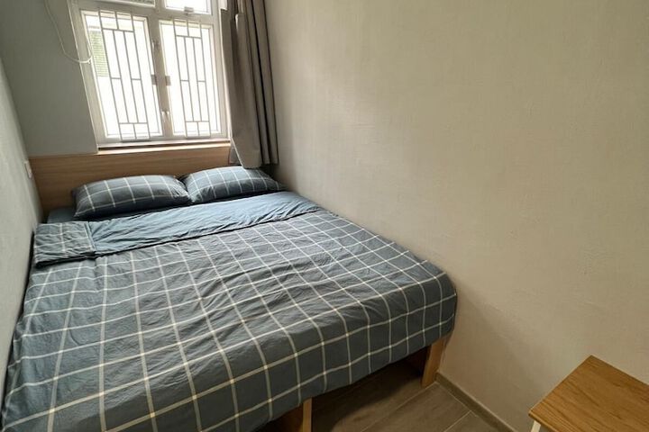 Room 26 of 78