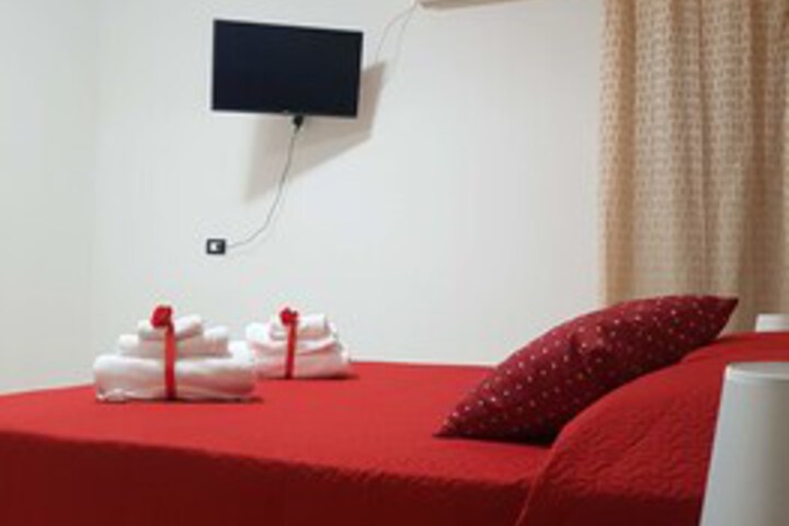 Room 51 of 79