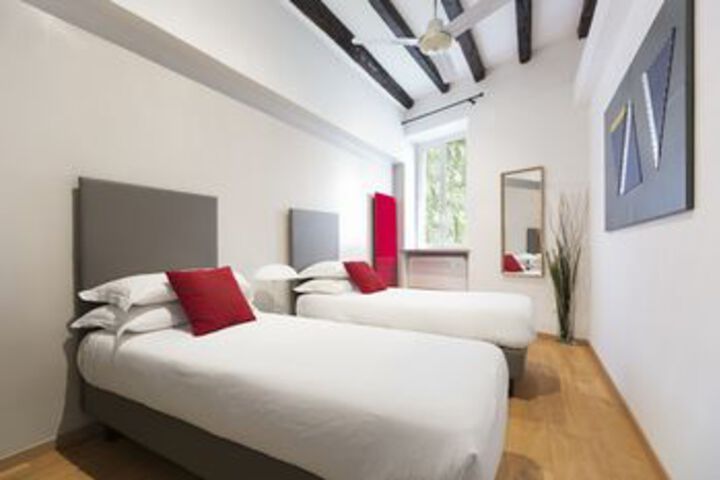 Room 15 of 50