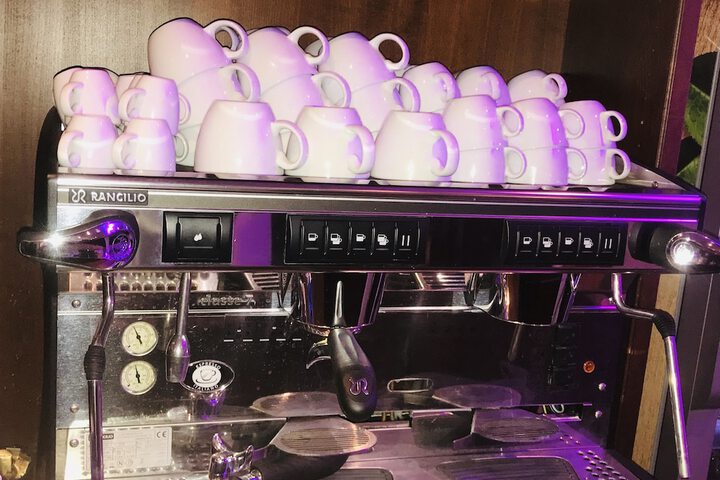 Breakfast/Coffee Service 61 of 82