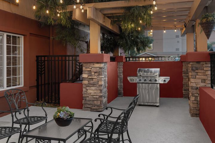 BBQ/picnic area