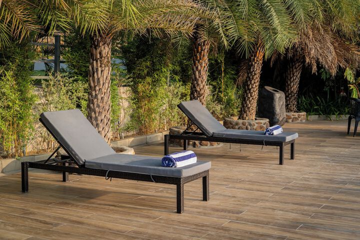 Sundeck 75 of 84