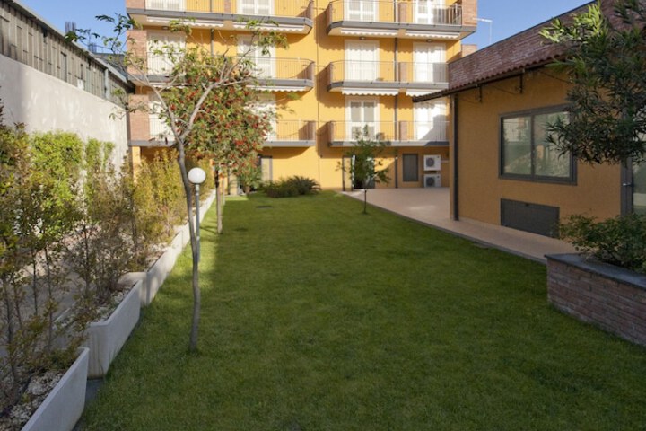 Property Grounds 76 of 94