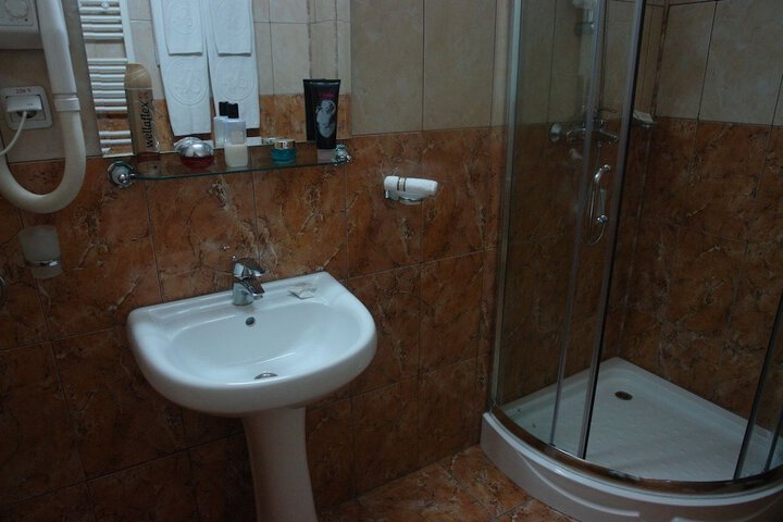 Room 20 of 29