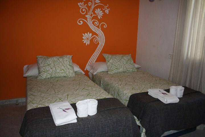 Room 10 of 62