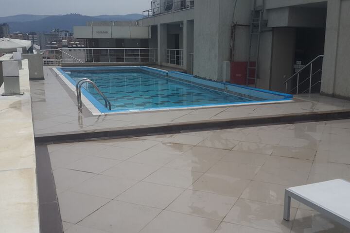 Pool 24 of 61