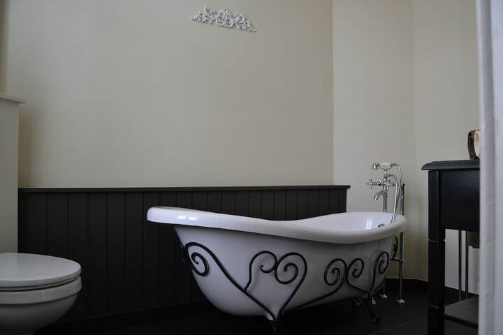 Bath Interior