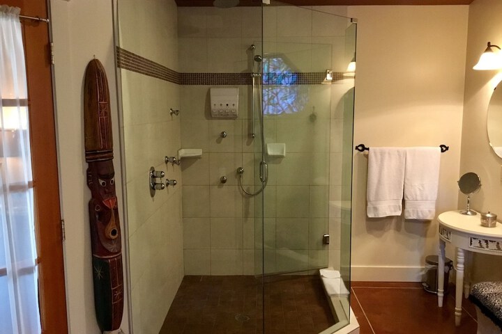 Room 87 of 143