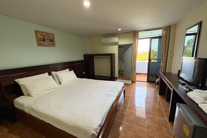 Room 14 of 67