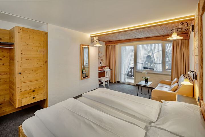 Room 17 of 55