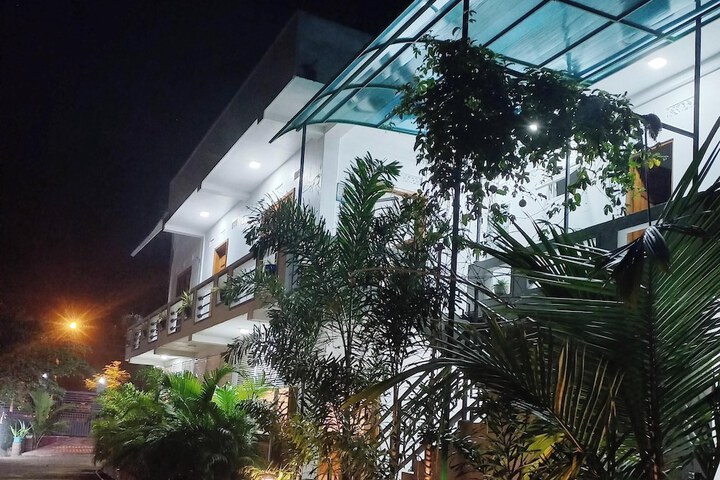 Hotel 42 of 43