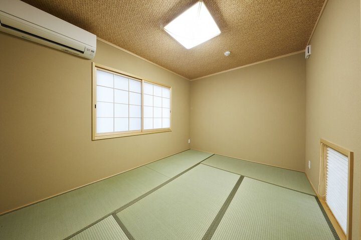 Room 10 of 54
