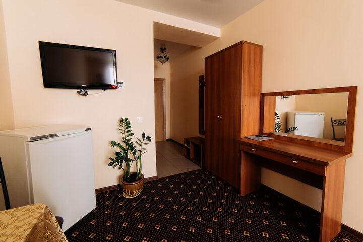 Room 35 of 58