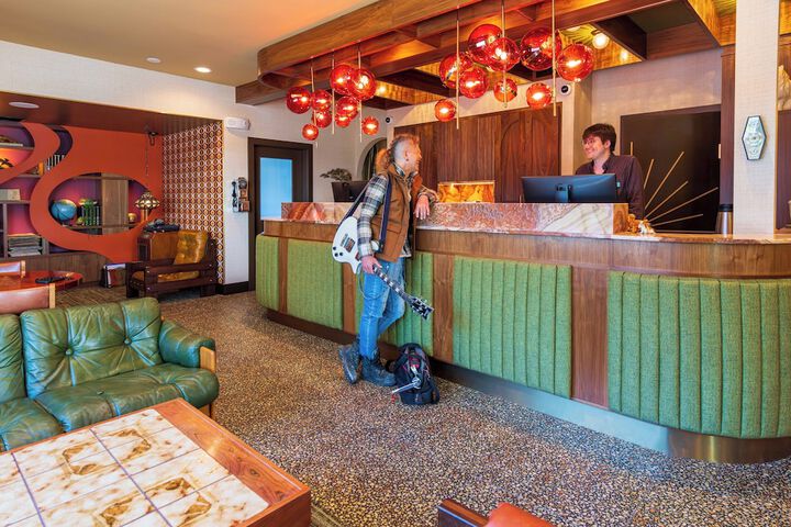 Hotel Interior 10 of 157