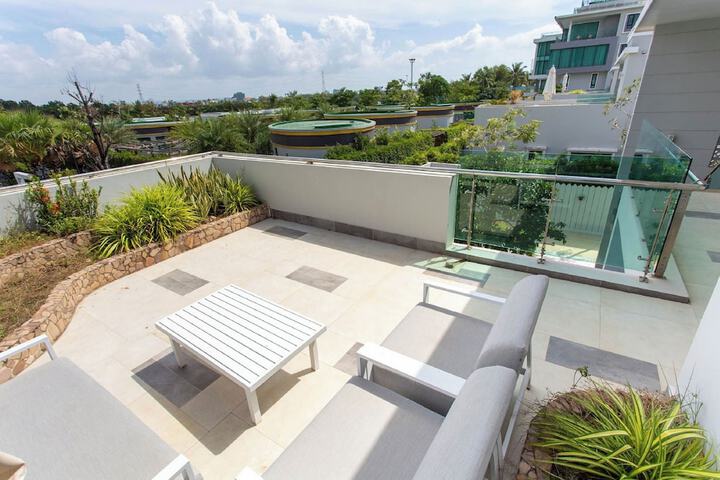 Terrace/Patio 257 of 313