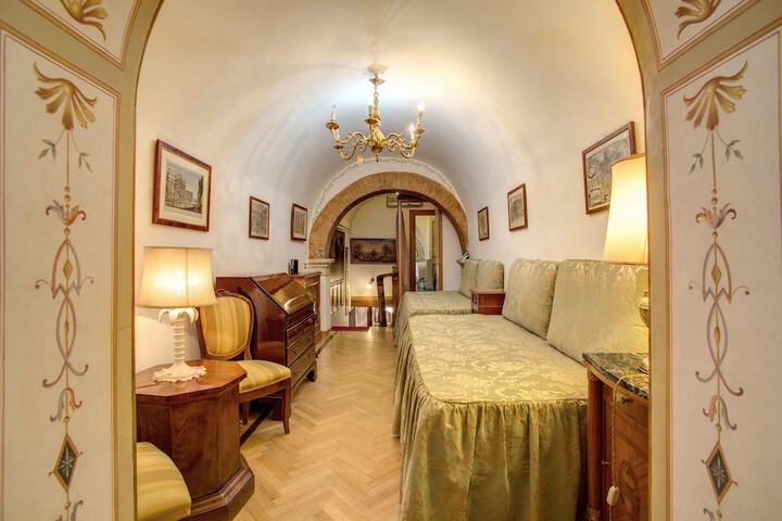 Room 17 of 50